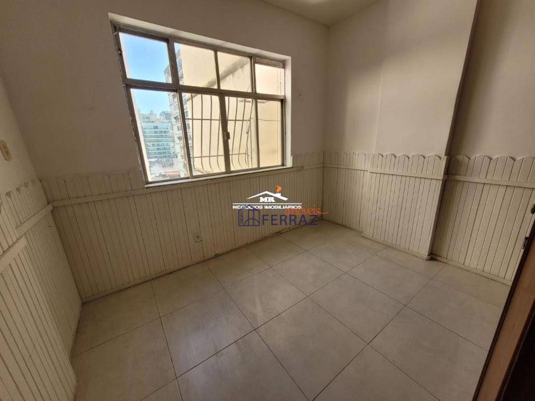 Apartamento à venda com 3 quartos, 120m² - Foto 22