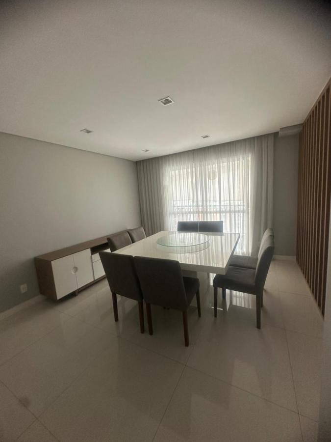 Apartamento para alugar com 2 quartos, 96m² - Foto 5