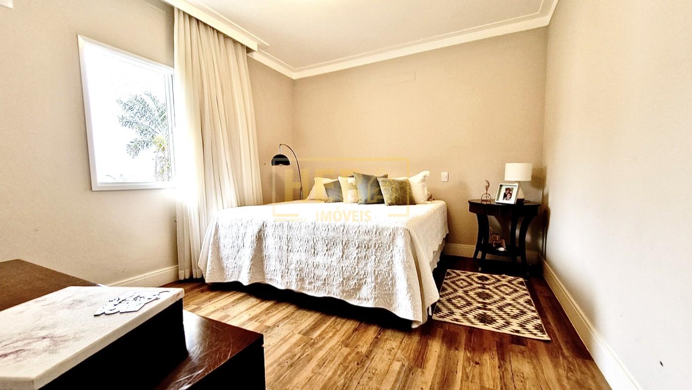 Casa de Condomínio à venda com 4 quartos, 270m² - Foto 9