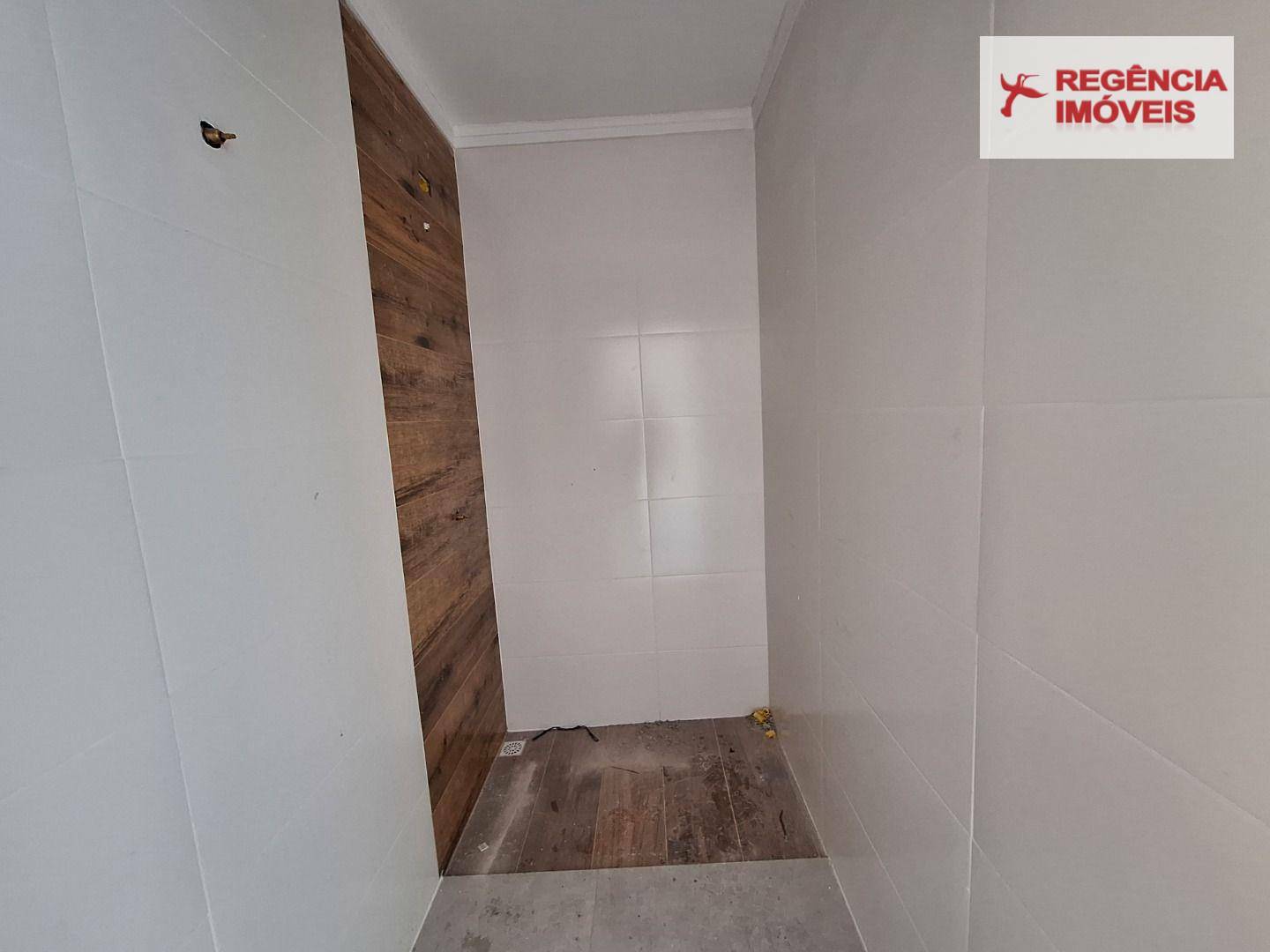 Casa à venda com 2 quartos, 80m² - Foto 7