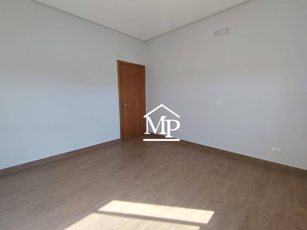 Casa de Condomínio à venda com 4 quartos, 315m² - Foto 6