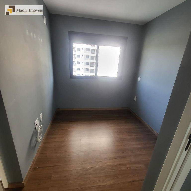 Apartamento para alugar com 3 quartos, 68m² - Foto 4