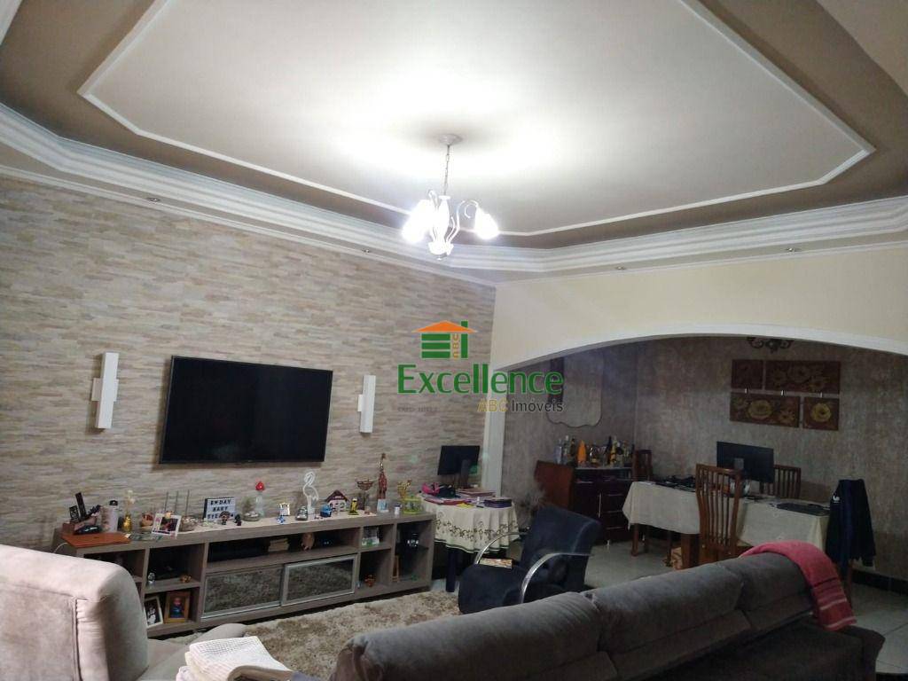 Casa à venda com 3 quartos, 149m² - Foto 1