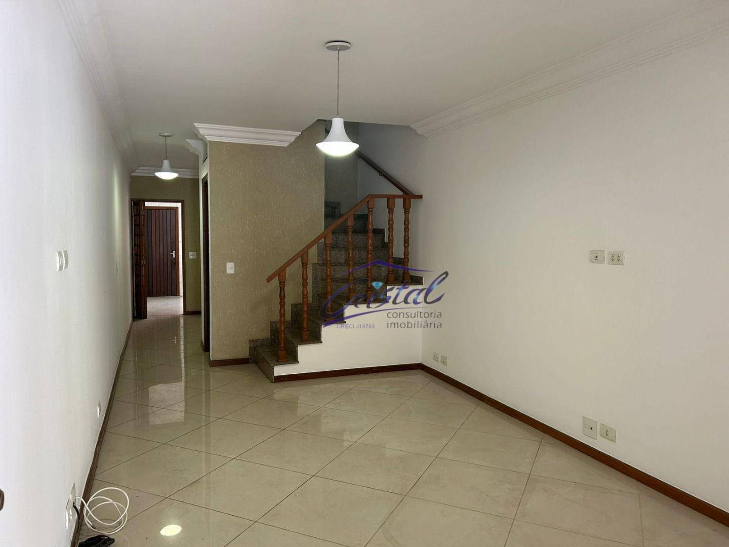 Casa à venda com 3 quartos, 164m² - Foto 4