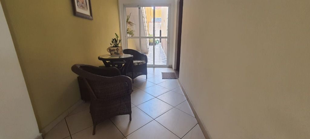 Sobrado à venda com 3 quartos, 200m² - Foto 4