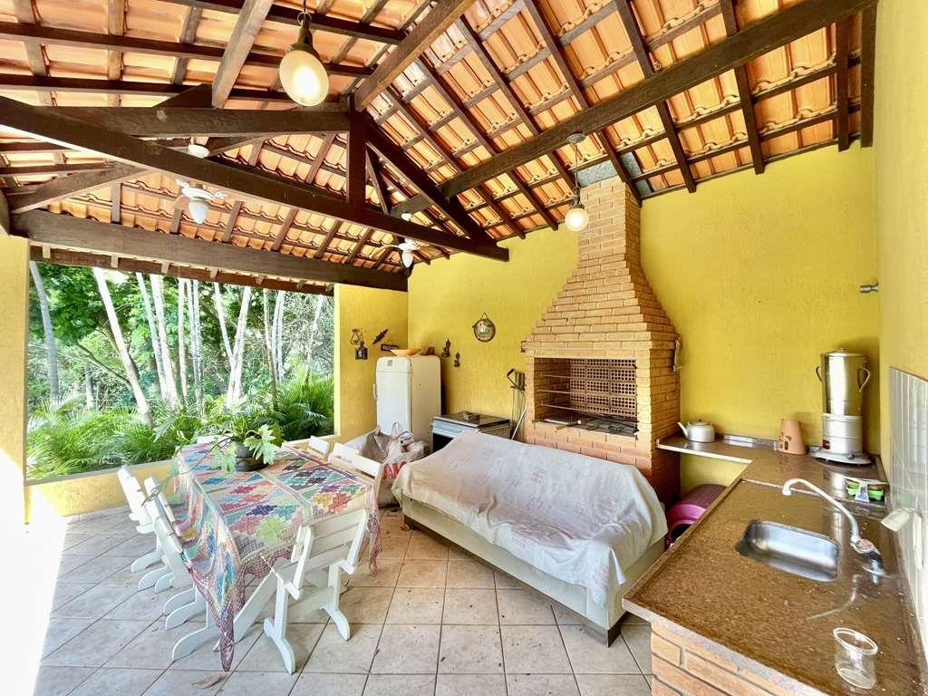 Casa de Condomínio à venda com 4 quartos, 336m² - Foto 5