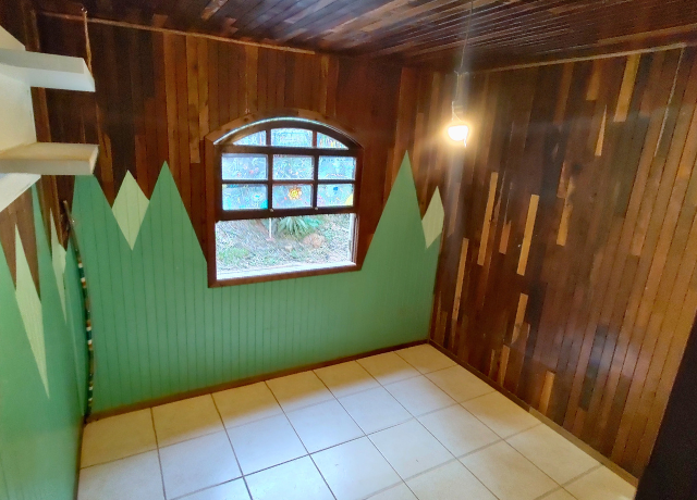 Casa à venda com 3 quartos, 1000m² - Foto 27