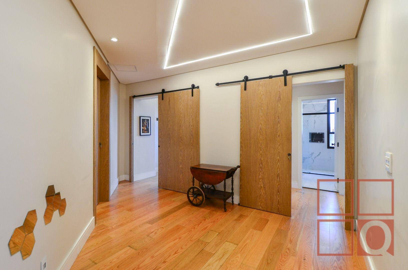 Apartamento à venda com 3 quartos, 260m² - Foto 27