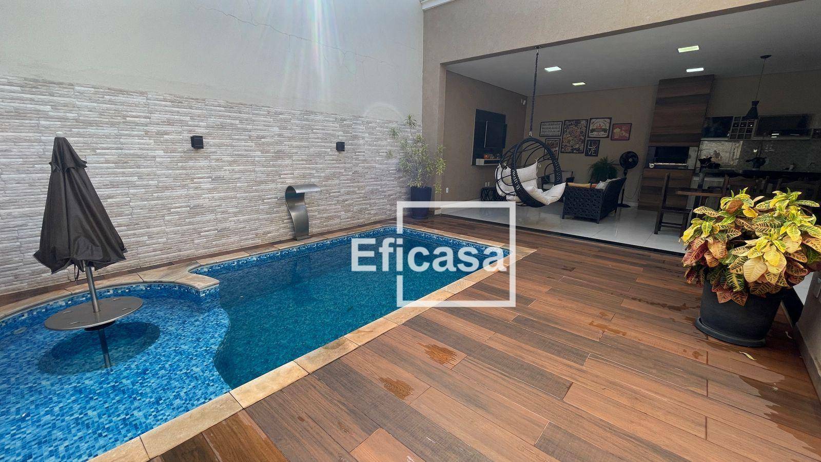 Casa à venda com 3 quartos, 231m² - Foto 10