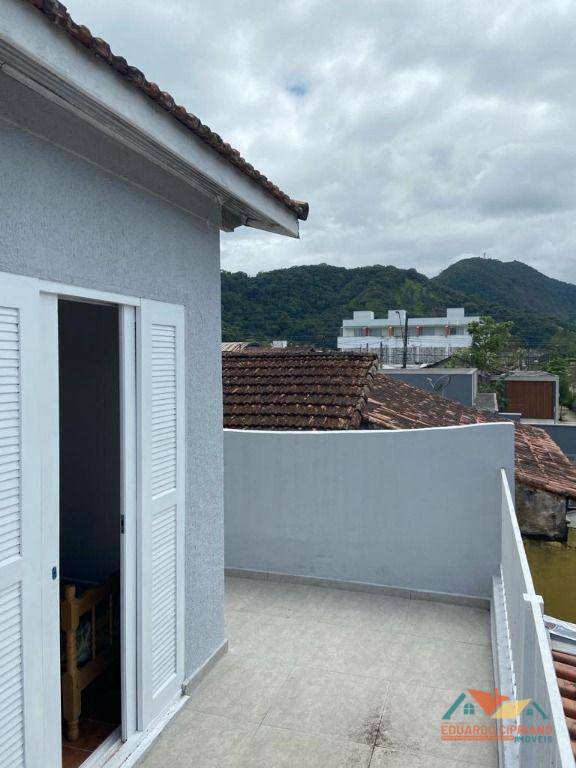 Casa à venda com 3 quartos, 129m² - Foto 9