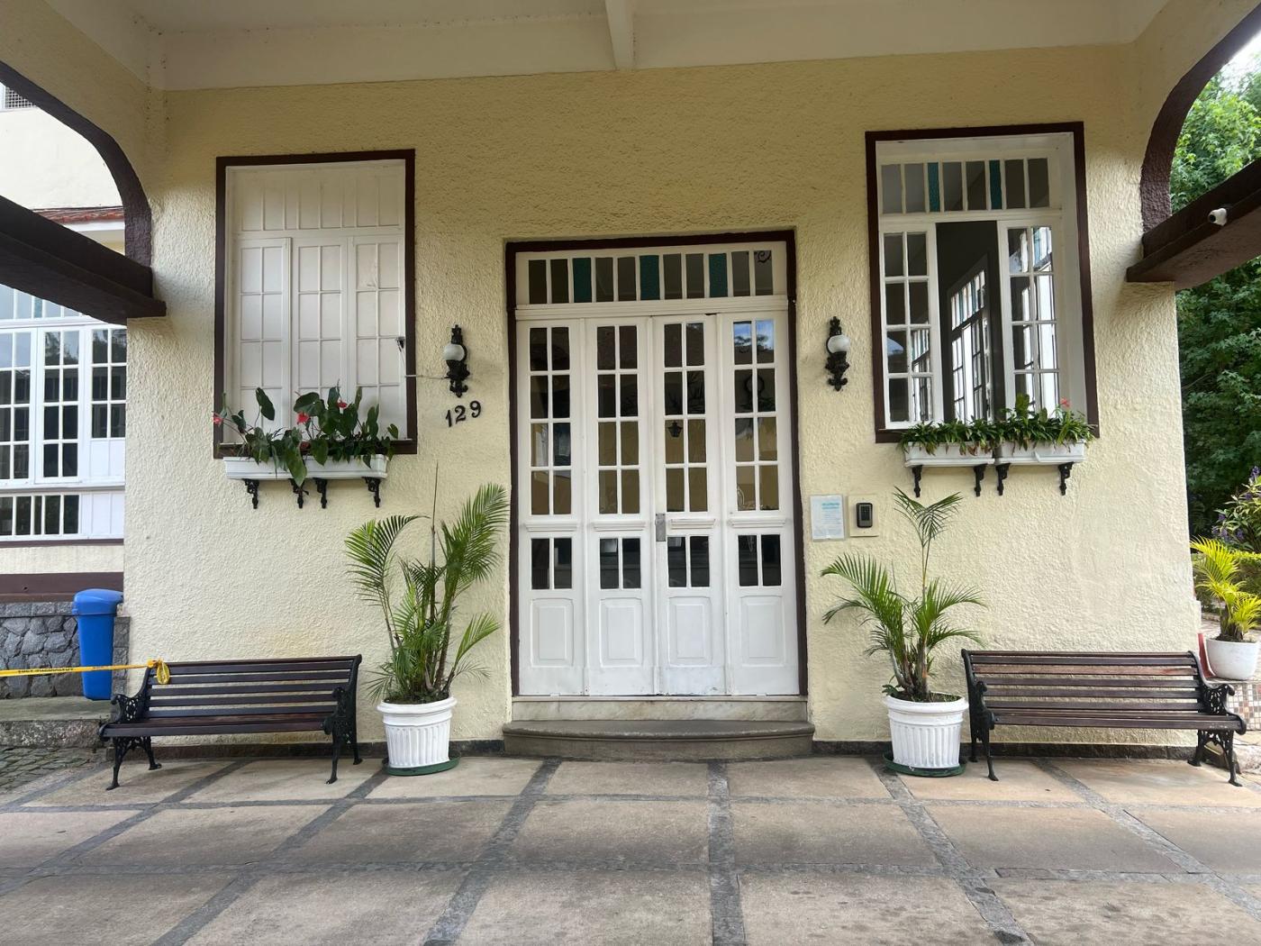 Apartamento à venda com 2 quartos, 49m² - Foto 2
