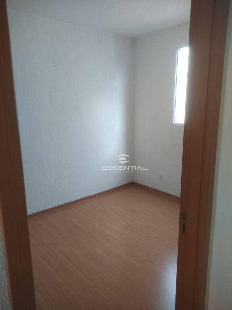 Apartamento à venda com 2 quartos, 45m² - Foto 2