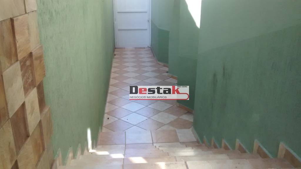 Sobrado à venda com 3 quartos, 300m² - Foto 24