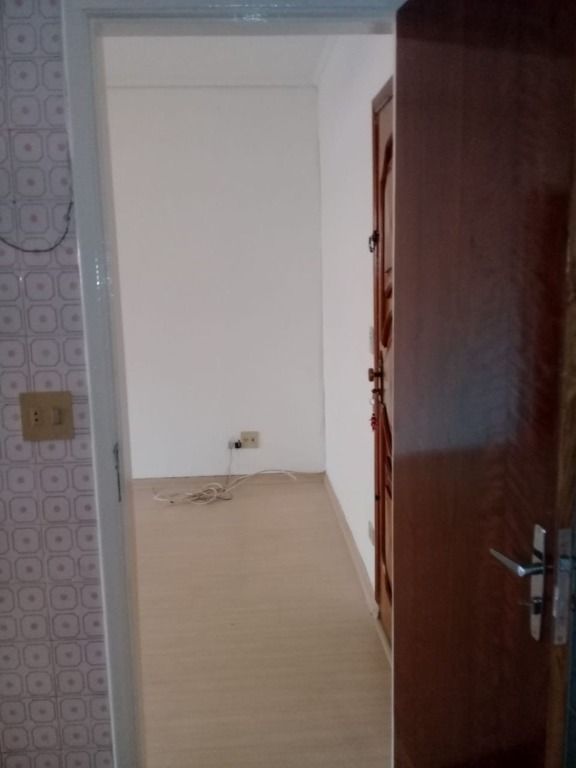 Apartamento à venda com 2 quartos, 83m² - Foto 7