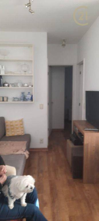 Apartamento à venda com 2 quartos, 45m² - Foto 4