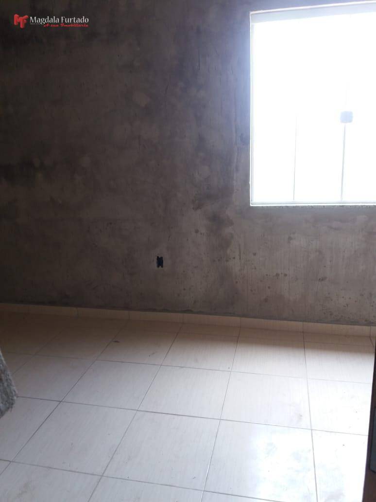 Casa à venda com 2 quartos, 130M2 - Foto 2