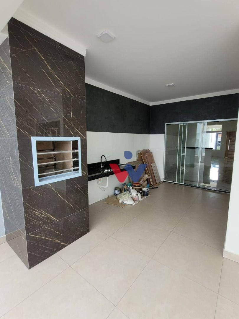 Casa à venda com 3 quartos, 180m² - Foto 25