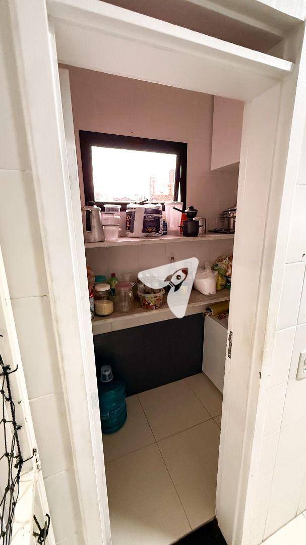 Apartamento à venda com 3 quartos, 118m² - Foto 18