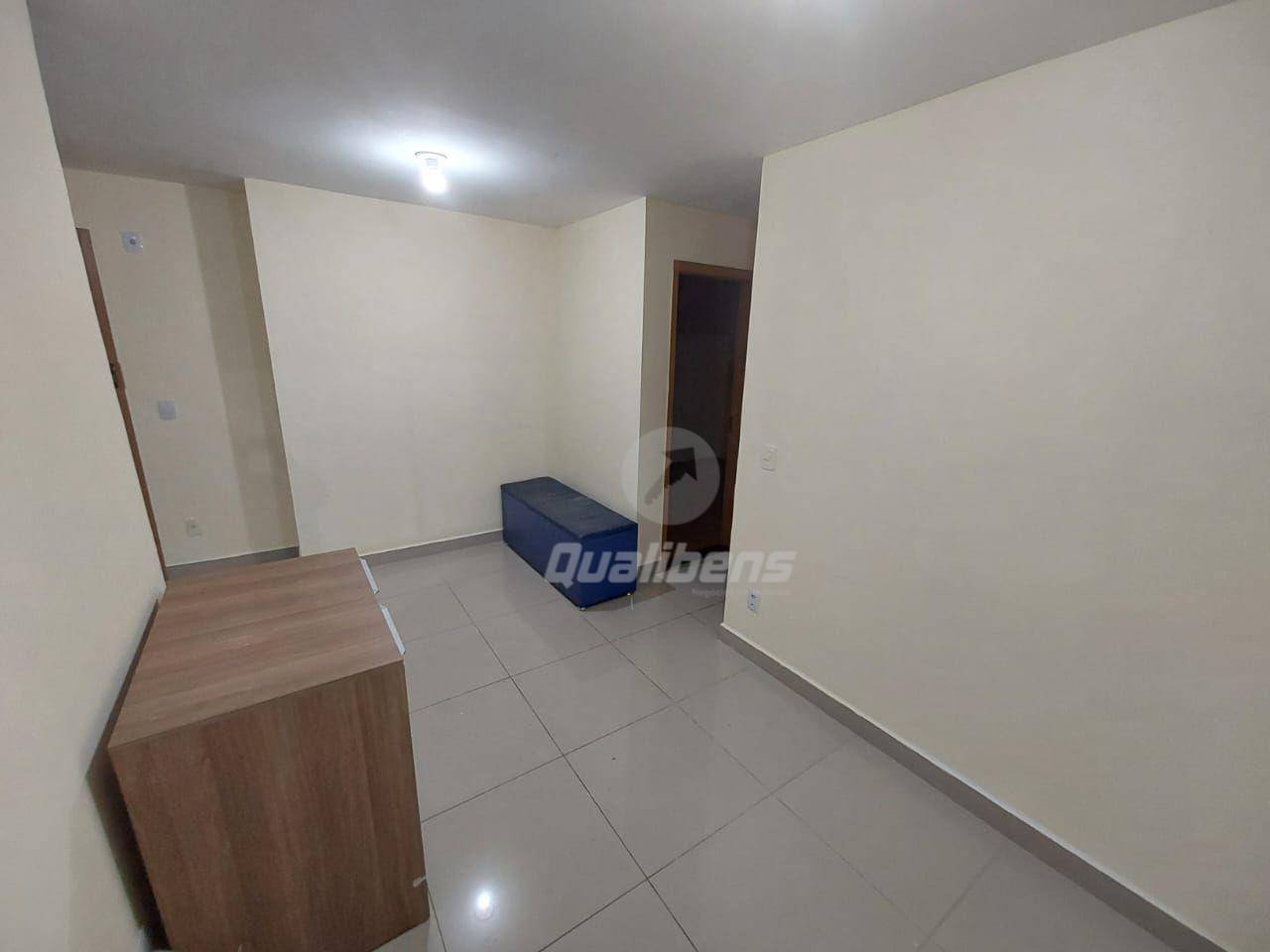 Apartamento à venda com 2 quartos, 44m² - Foto 3