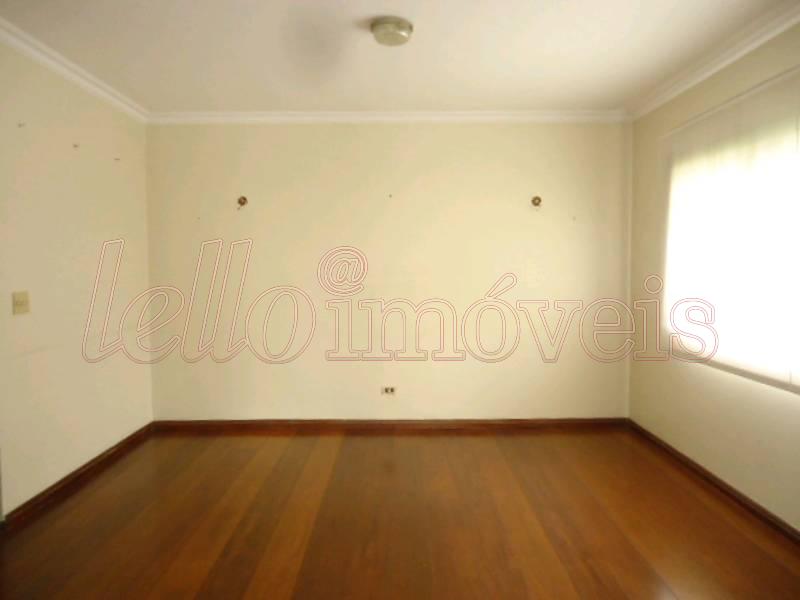 Apartamento para alugar com 2 quartos, 242m² - Foto 4