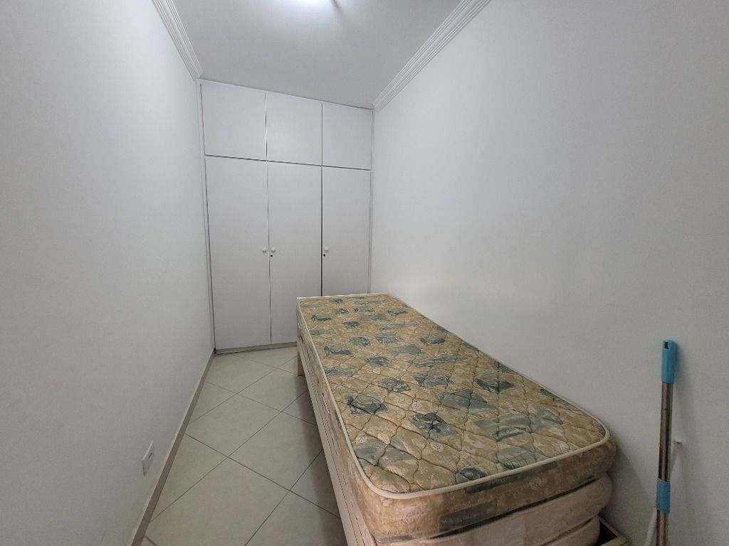 Apartamento à venda com 3 quartos, 130m² - Foto 24