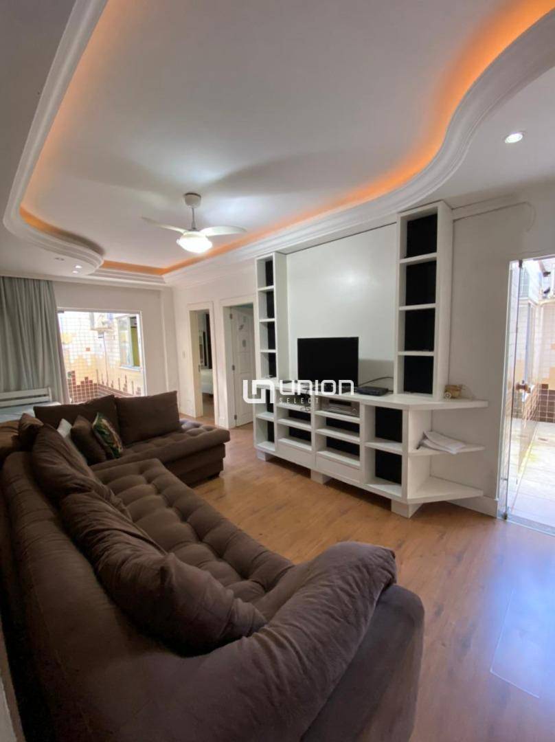 Apartamento à venda com 3 quartos, 175m² - Foto 2