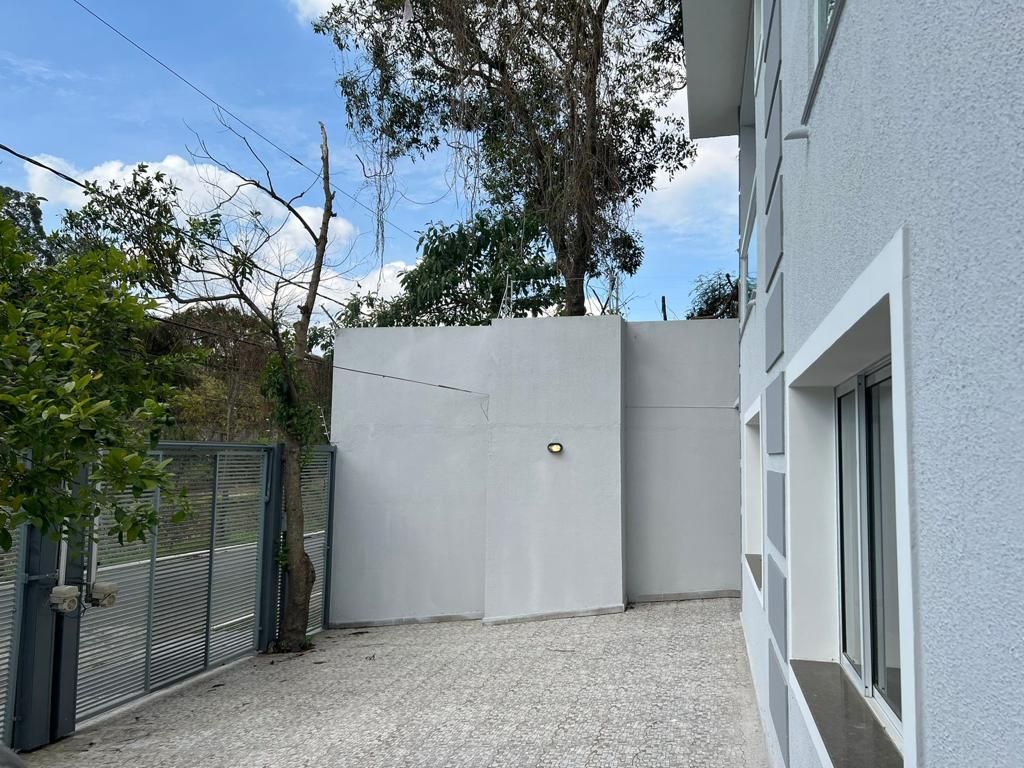 Sobrado à venda com 5 quartos, 324m² - Foto 25