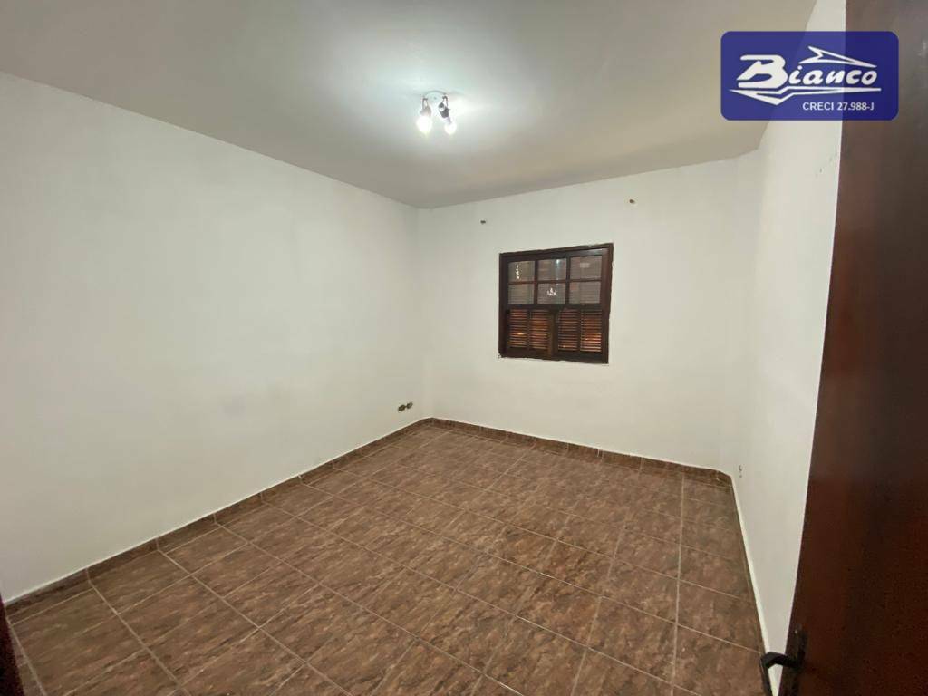 Sobrado à venda com 3 quartos, 180m² - Foto 23