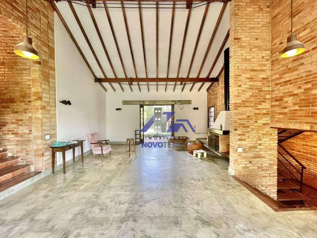 Casa de Condomínio à venda com 3 quartos, 450m² - Foto 7