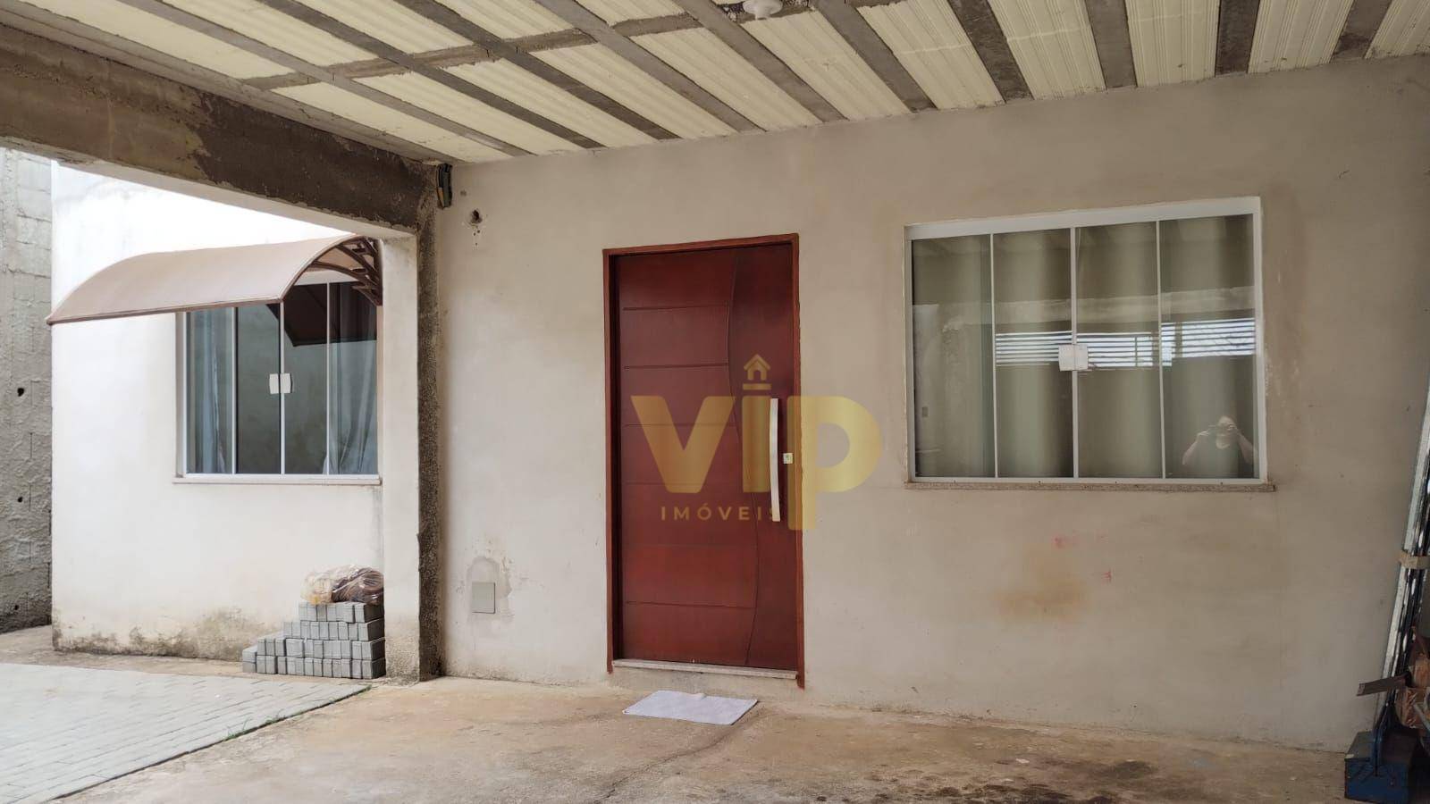 Casa à venda com 3 quartos, 210M2 - Foto 1