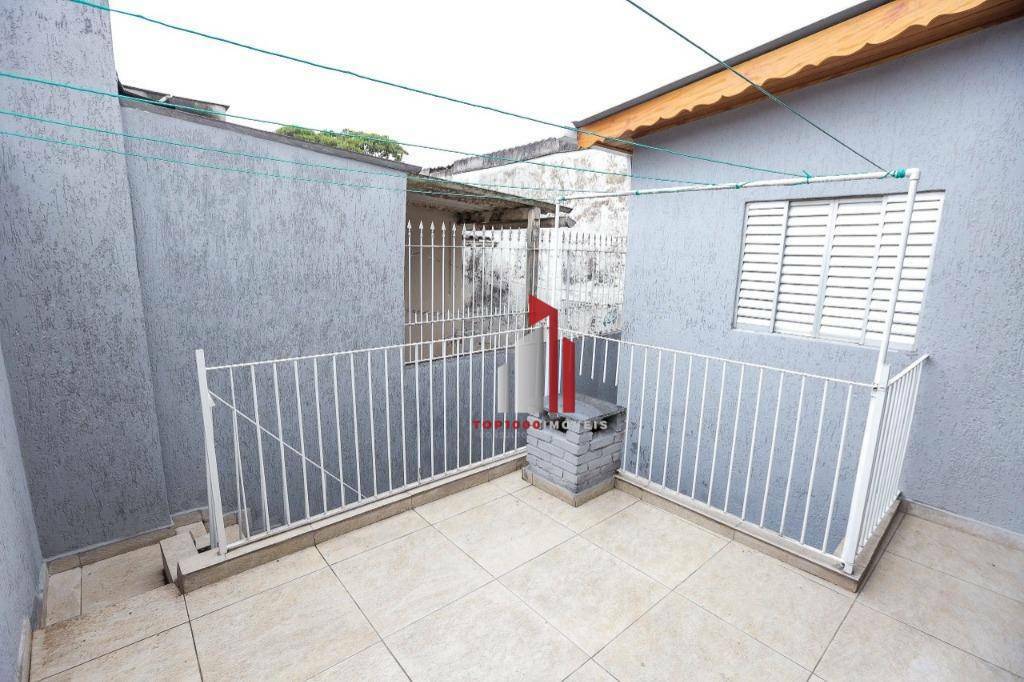 Sobrado à venda com 3 quartos, 200m² - Foto 22