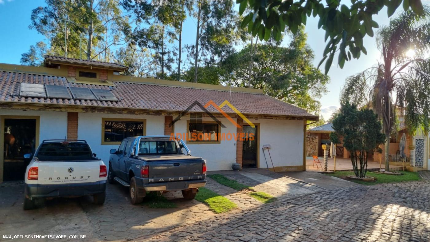 Chácara à venda com 4 quartos, 2300m² - Foto 1