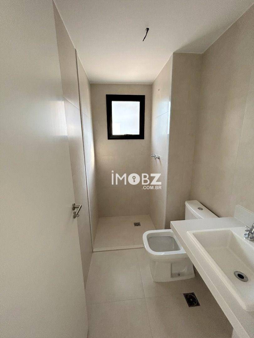 Apartamento à venda com 4 quartos, 158m² - Foto 35