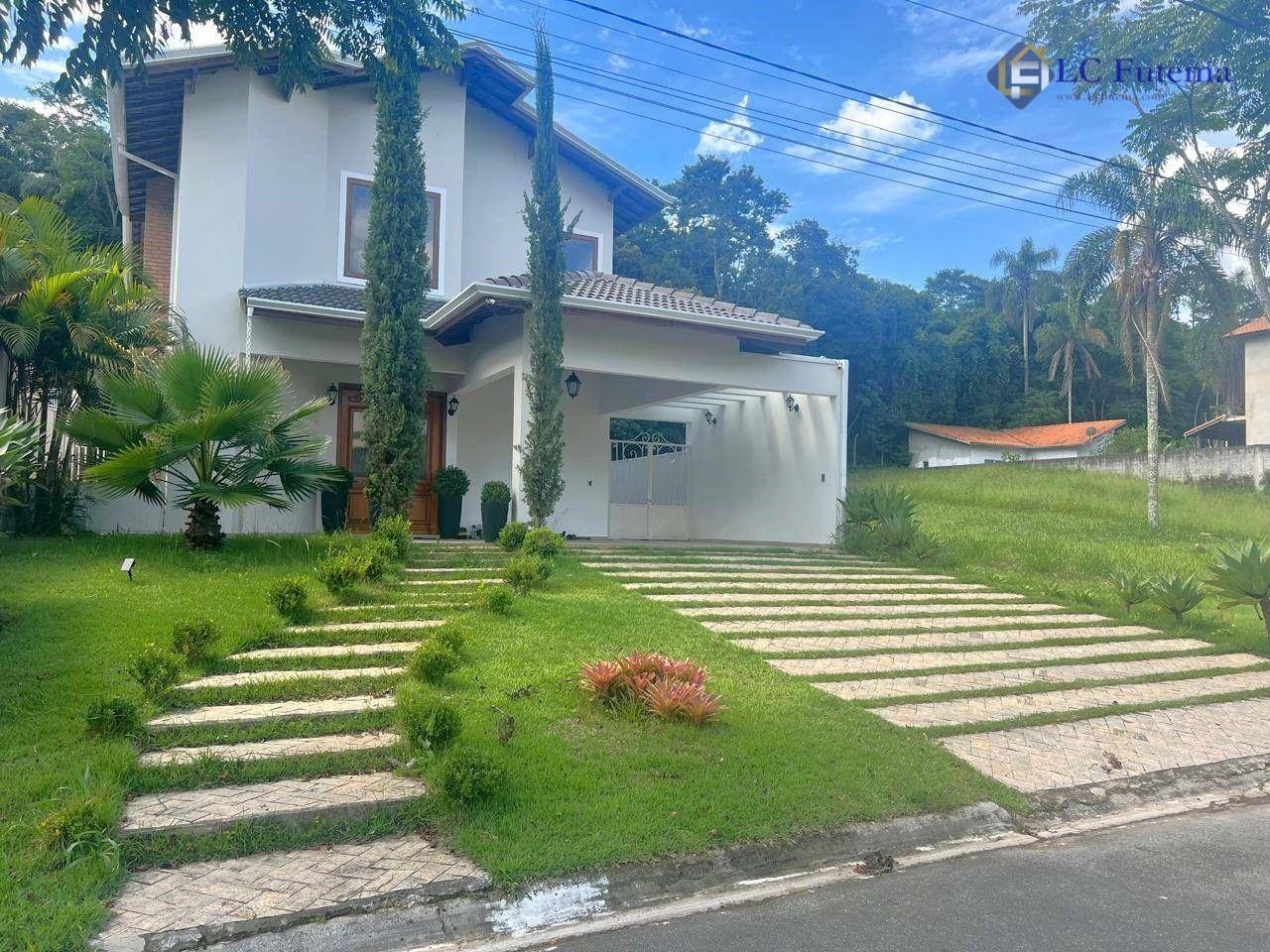 Casa de Condomínio à venda com 3 quartos, 520m² - Foto 1