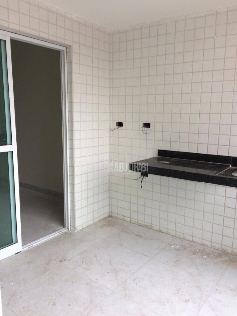 Apartamento à venda com 2 quartos, 69m² - Foto 27