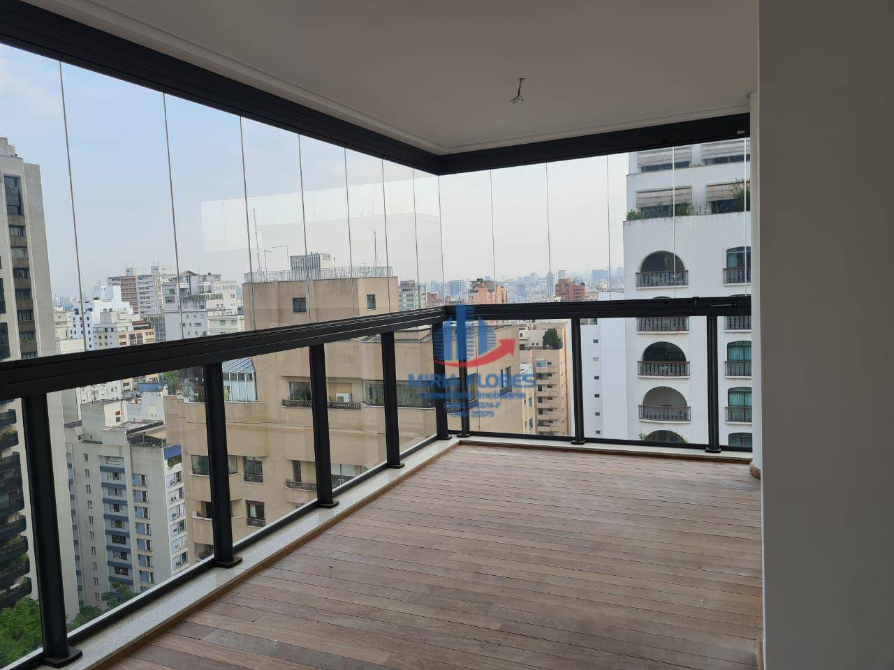 Apartamento à venda com 3 quartos, 205m² - Foto 11