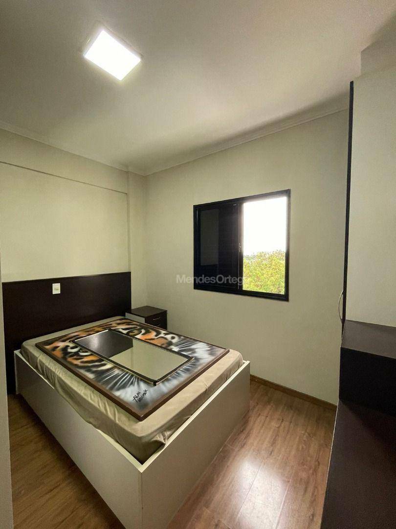 Apartamento para alugar com 3 quartos, 143m² - Foto 16