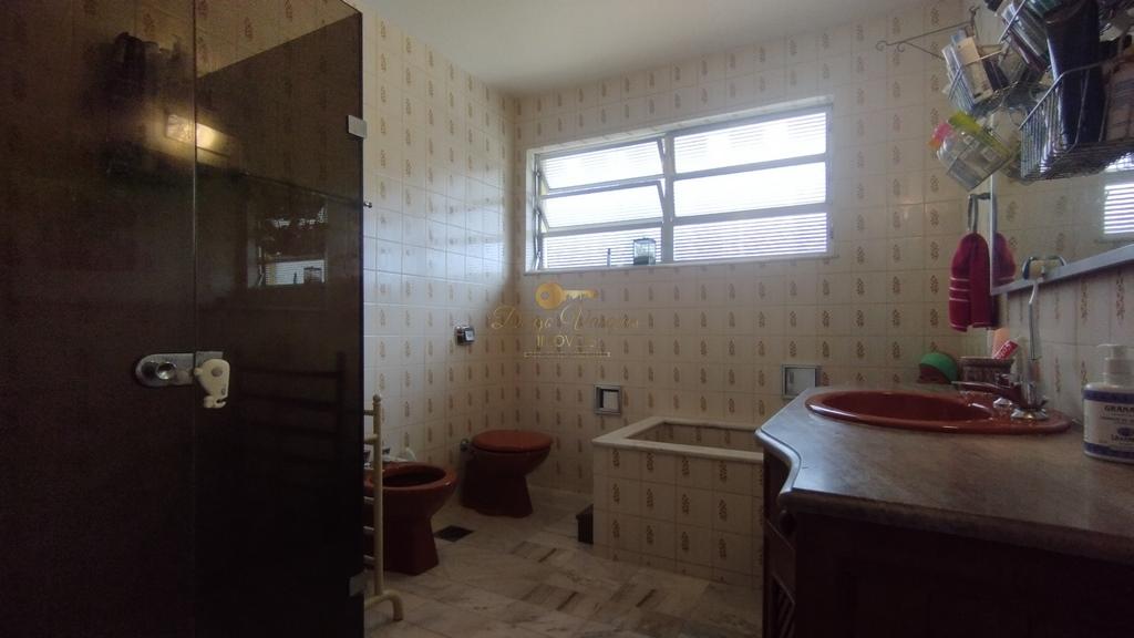 Casa à venda com 4 quartos, 170m² - Foto 17