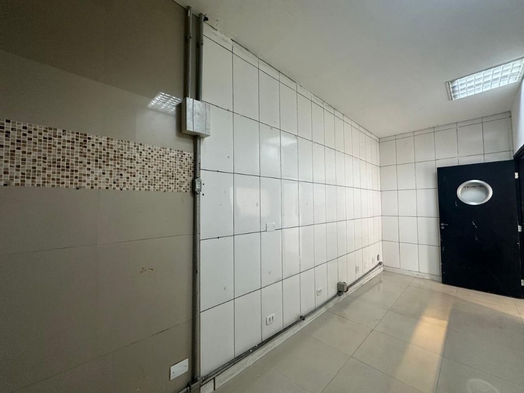 Loja-Salão para alugar, 60m² - Foto 13