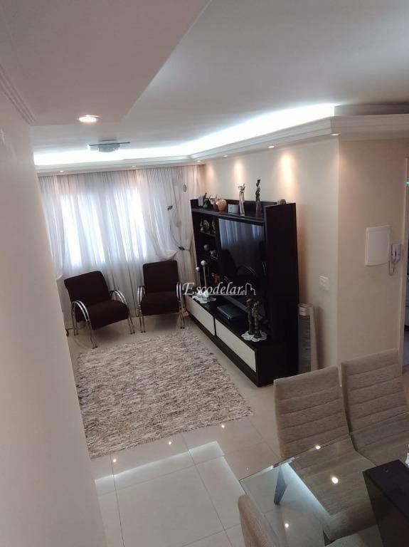 Apartamento à venda com 2 quartos, 68m² - Foto 3