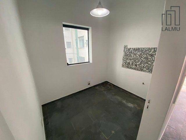 Casa para alugar com 5 quartos, 192m² - Foto 4