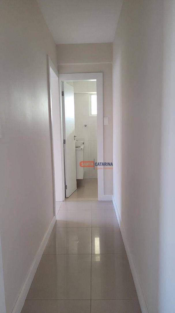 Apartamento à venda com 3 quartos, 100m² - Foto 19