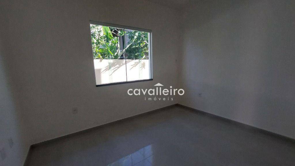 Casa à venda com 3 quartos, 75m² - Foto 14