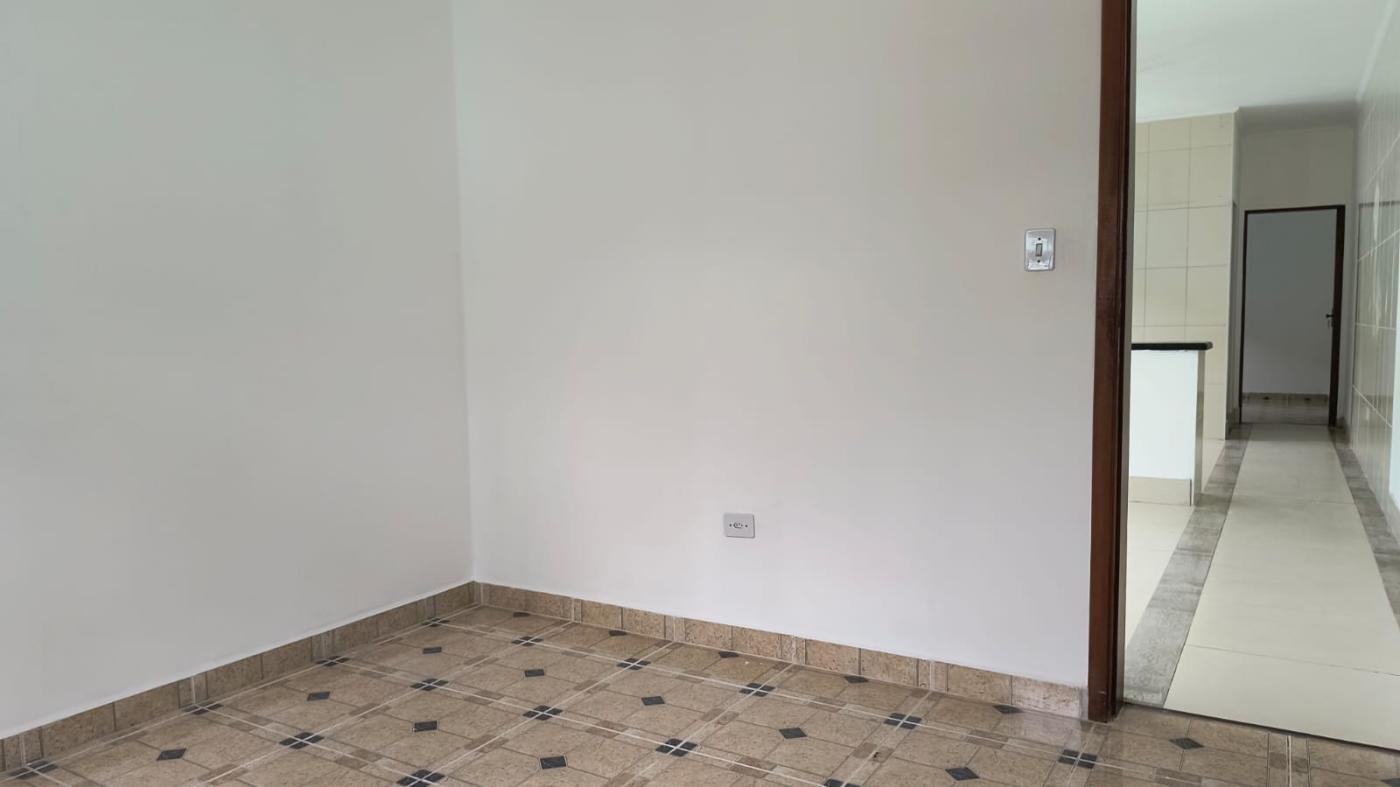 Casa à venda com 2 quartos, 125m² - Foto 7