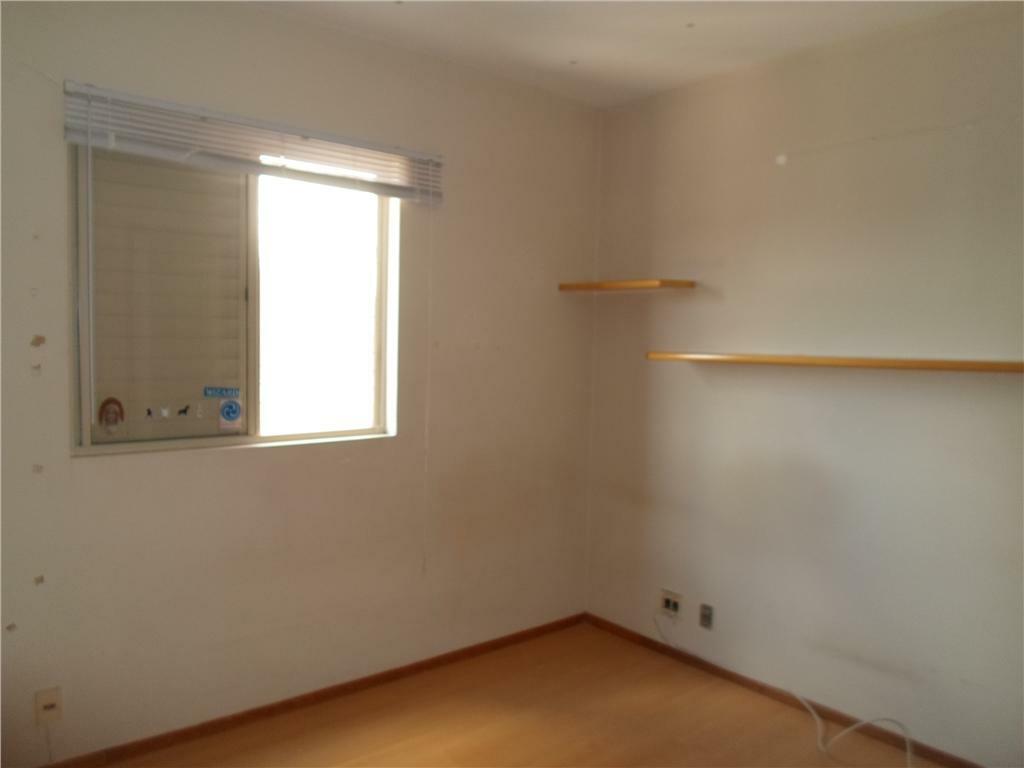 Apartamento para alugar com 3 quartos, 71m² - Foto 9