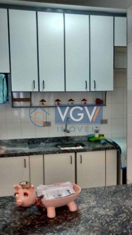 Apartamento à venda com 1 quarto, 60m² - Foto 9