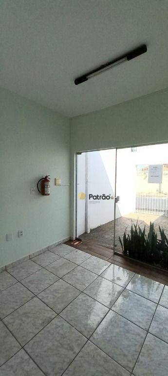 Casa, 1 quarto, 165 m² - Foto 4