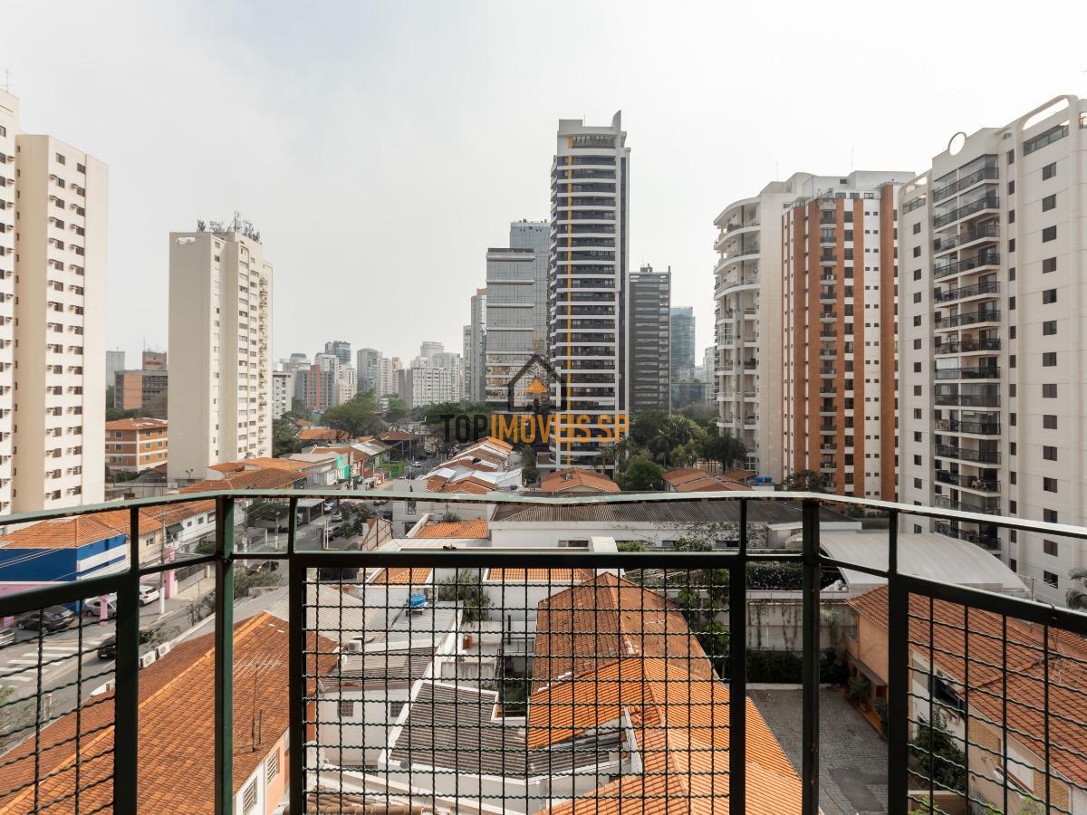 Apartamento à venda com 2 quartos, 70m² - Foto 4