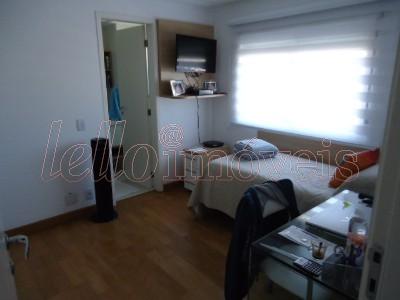 Apartamento à venda com 3 quartos, 204m² - Foto 13