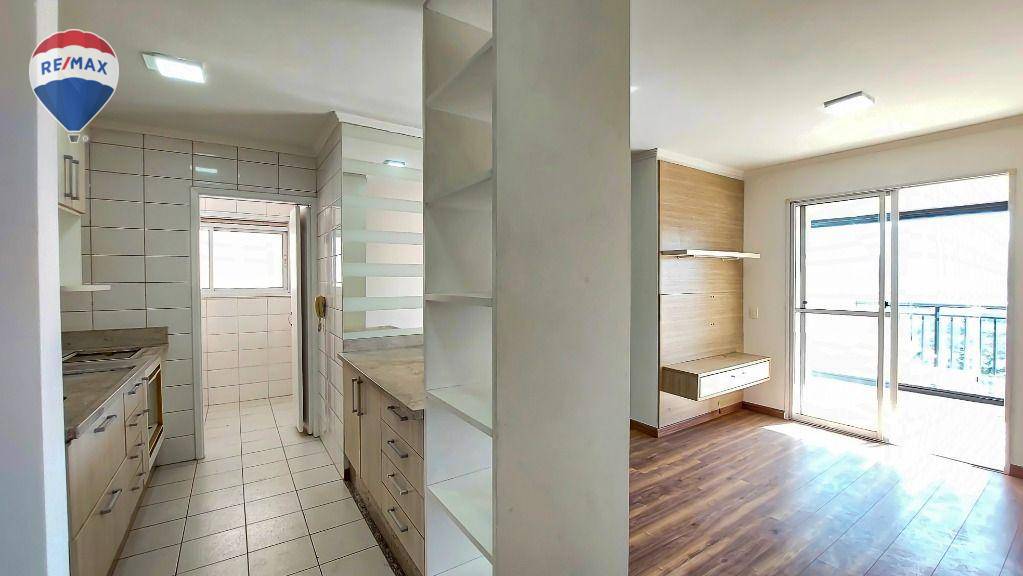 Apartamento à venda com 2 quartos, 58m² - Foto 4